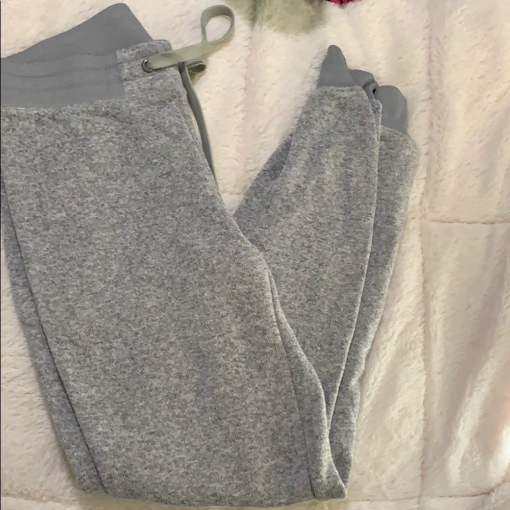 sweat pants